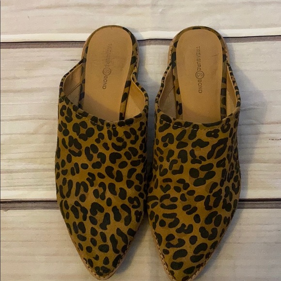 treasure and bond mules